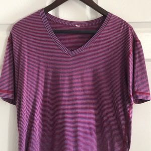 Lululemon 5 Year Basic V-neck Tee